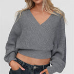 סוודר מעטפה סרוג אפור במחשוף וי נועה